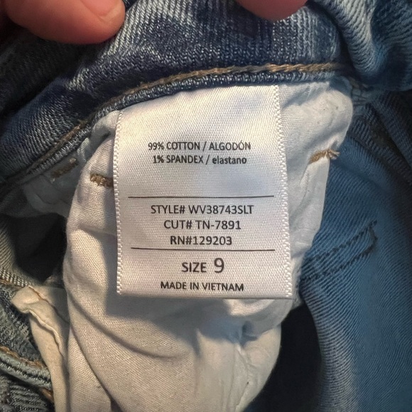 Cello Light Blue Women's Jeans Raw Hem size 9 Women’s - Picture 9 of 9